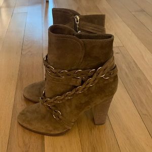 VC John Camuto Cai Booties - Great Condition